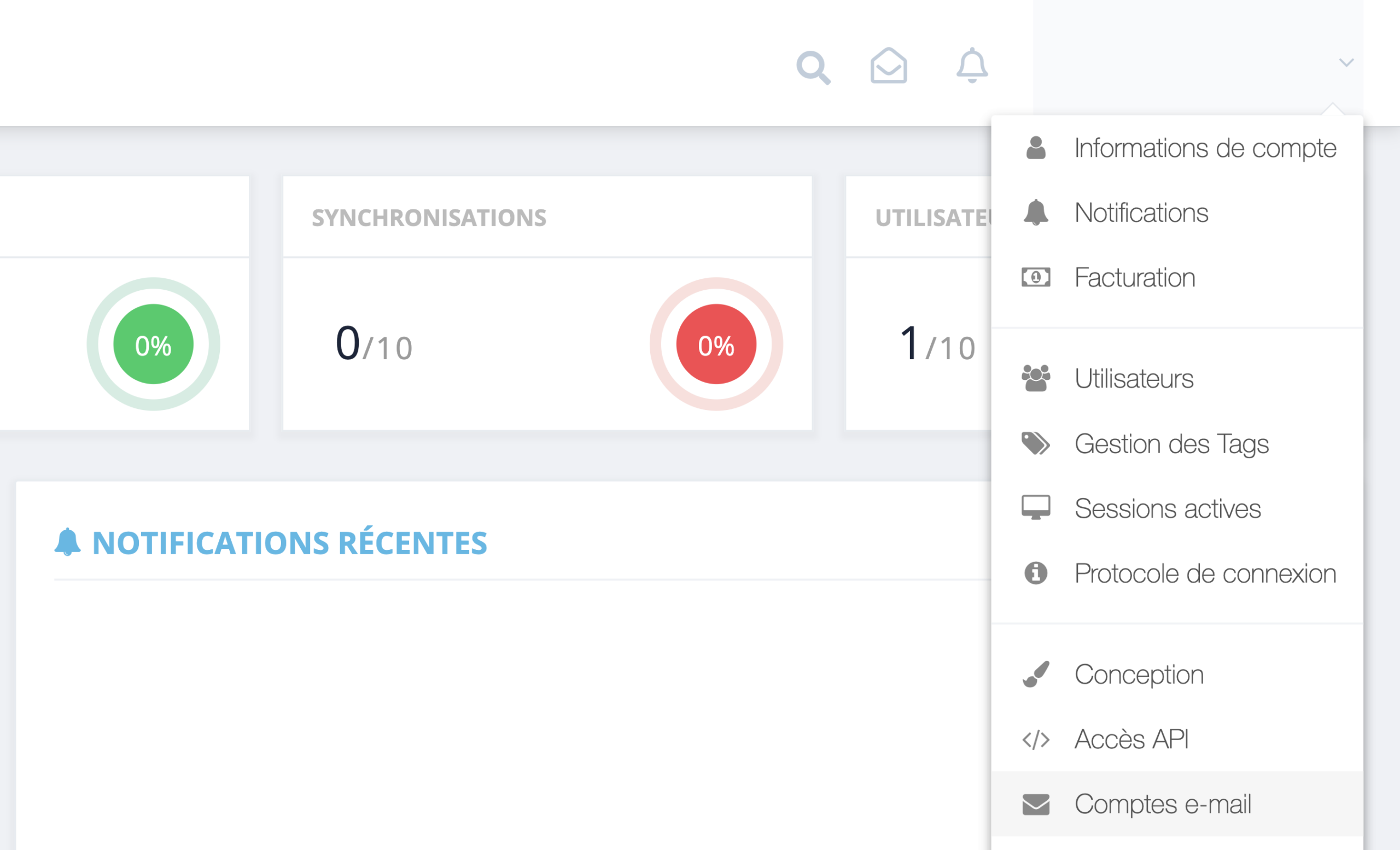 Étape 1. À partir du tableau de bord de GetMyInvoices, allez sur le nom de compte situé en haut à droite et cliquez sur Comptes email. -
