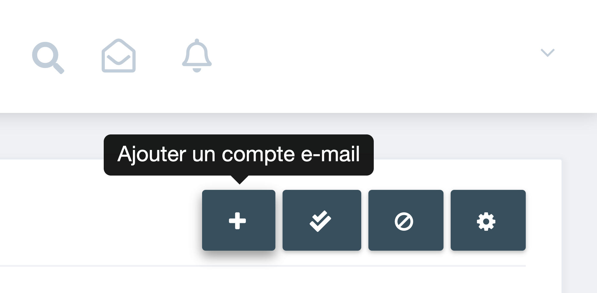 Si vous avez relié au moins un compte externe avant et que vous voulez en ajouter un autre, cliquez sur l’icône plus situé en haut à droite